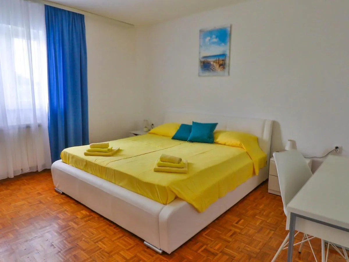 Sonnengarten Floor 2 Marcana Apartment